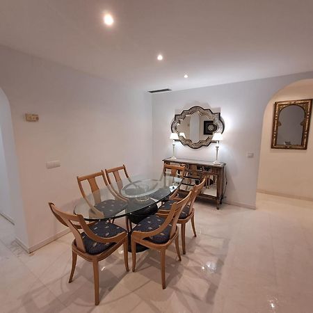 Luminous Apartment In Playas Del Duque , Puerto Banus By Holidays & Home Marbella Exterior foto