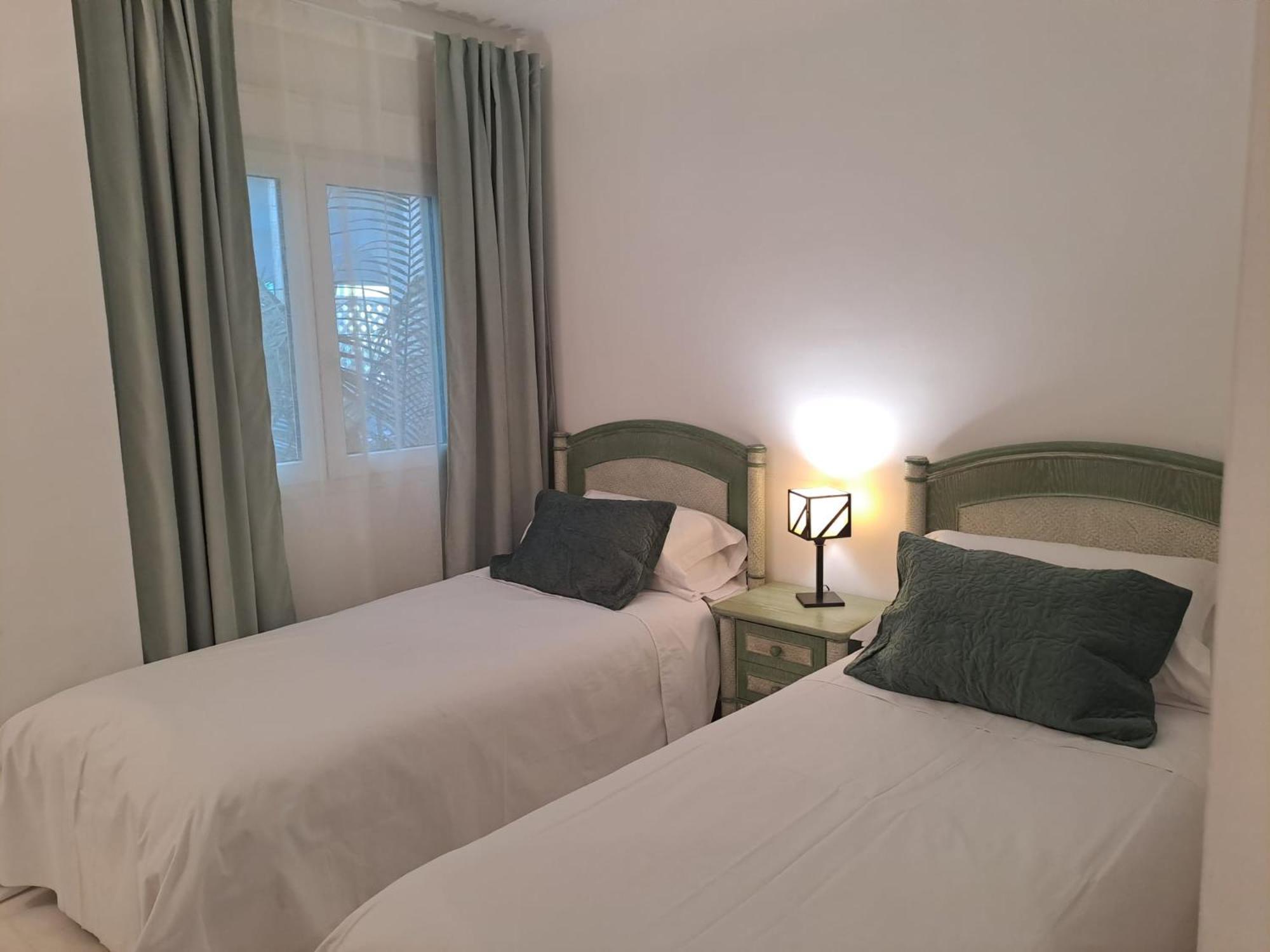 Luminous Apartment In Playas Del Duque , Puerto Banus By Holidays & Home Marbella Exterior foto