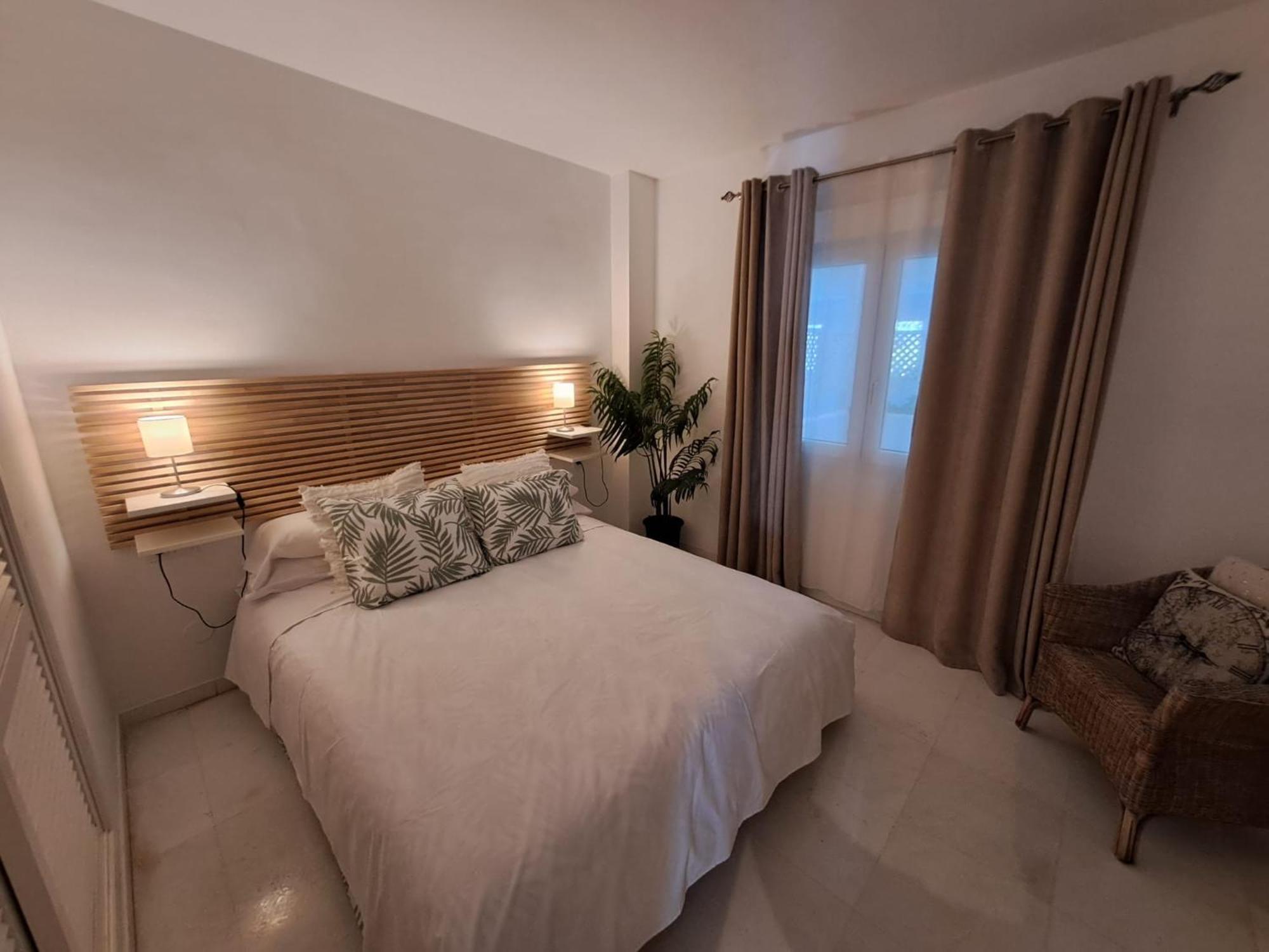 Luminous Apartment In Playas Del Duque , Puerto Banus By Holidays & Home Marbella Exterior foto