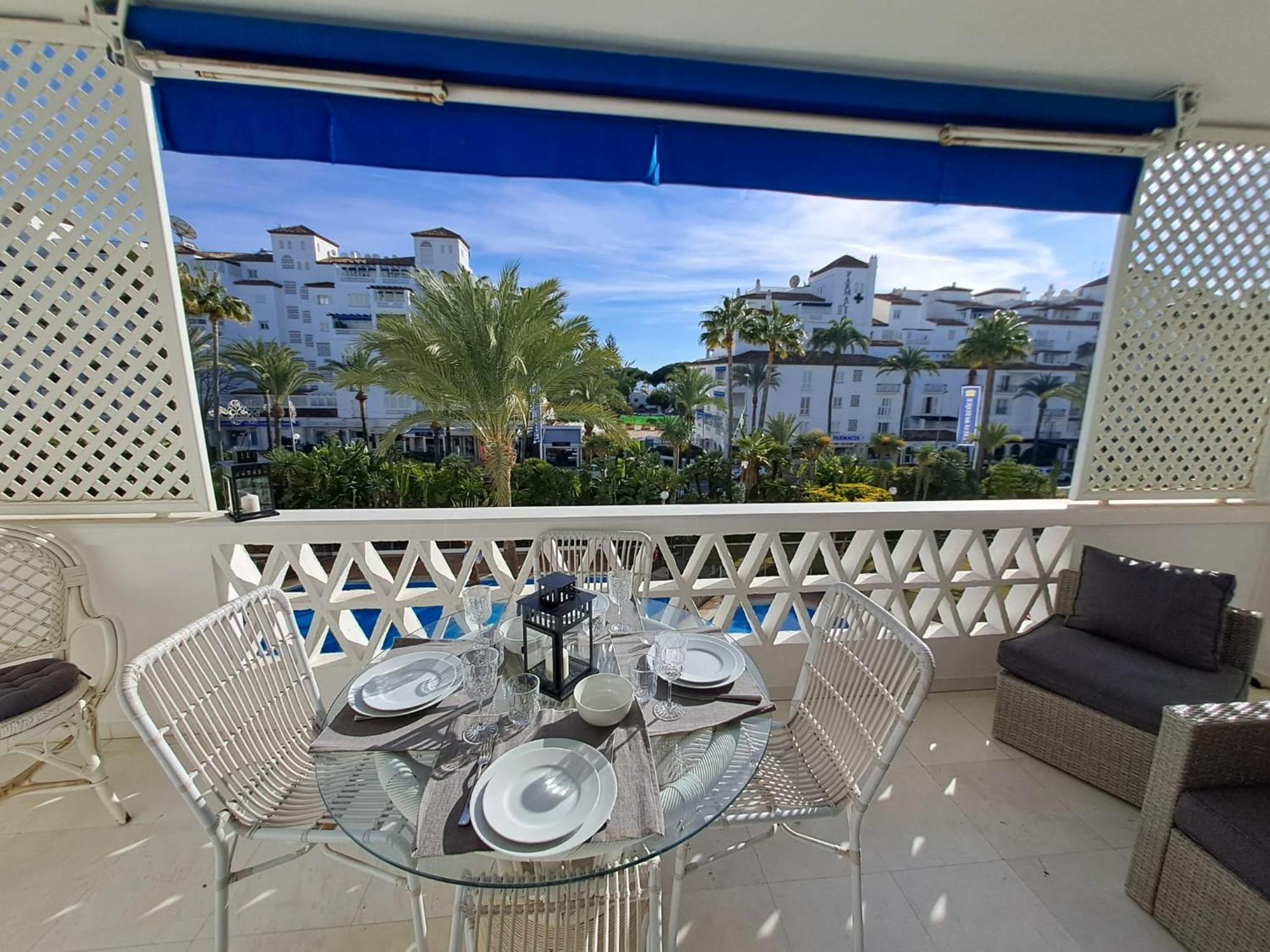 Luminous Apartment In Playas Del Duque , Puerto Banus By Holidays & Home Marbella Exterior foto